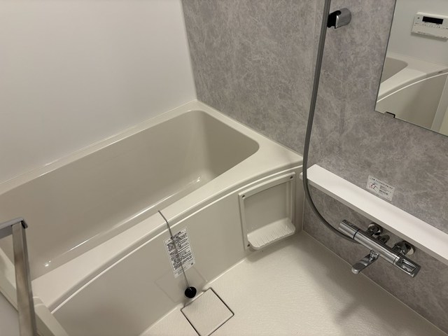 バス・シャワールーム　※写真は同タイプ住戸です。