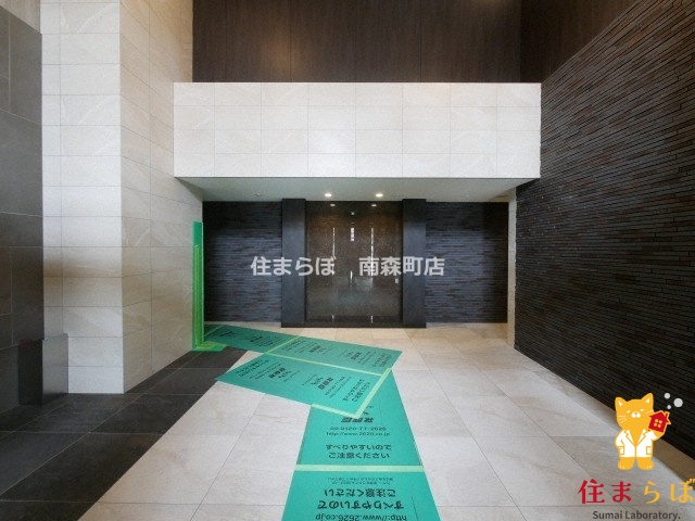 エントランス　共用部の印象も大切に