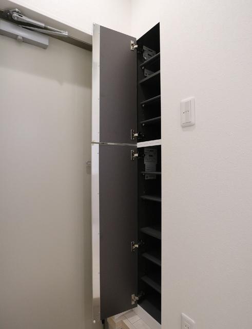 収納　収納　シューズボックス