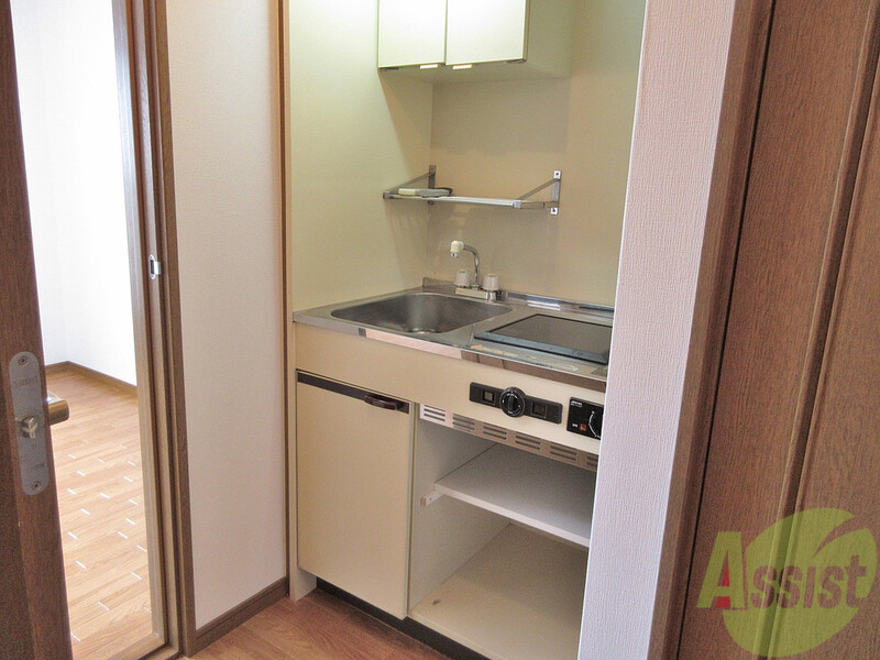 キッチン　キッチンはＩＨクッキングヒーターです。自炊ができますよ。