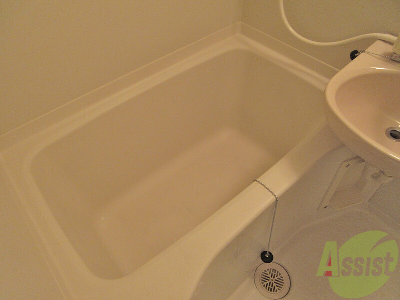 バス・シャワールーム　湯船にお湯をはってしっかり身体をあっためてあげる事もできます