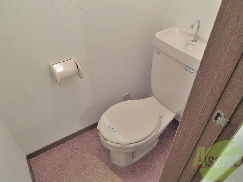 トイレ　トイレも綺麗ですね。しかもゆったりしたスペースで落ち着けます