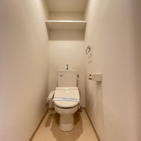 トイレ　同仕様タイプです