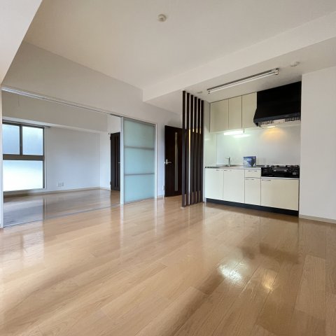 居室・リビング　同仕様タイプです