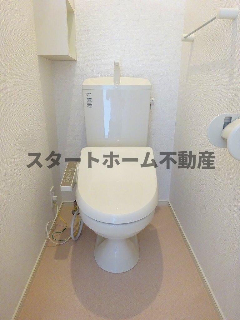 トイレ　トイレもきれいです