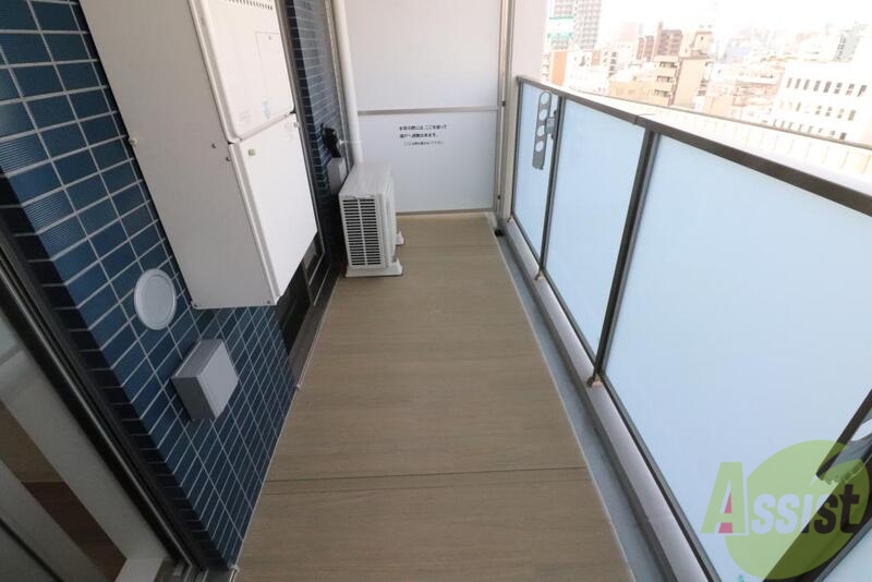 バルコニー　広々としたバルコニー！