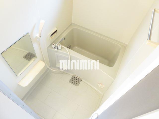 バス・シャワールーム　きれいな浴室