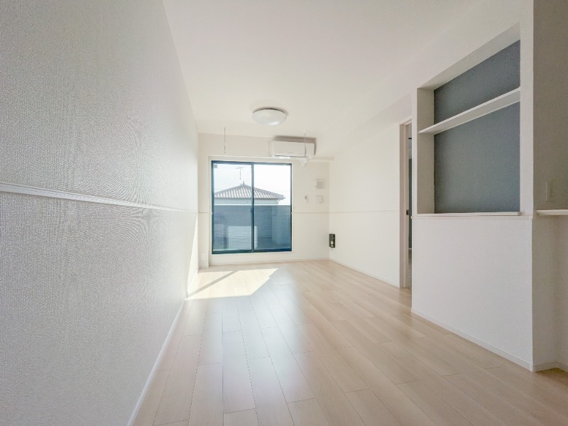 居室・リビング　図面と現状に相違がある場合には現状を優先