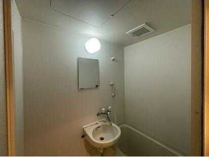 洗面設備　他号室参考写真