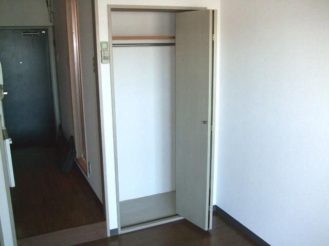 収納　☆ここにもクローゼットが！♪