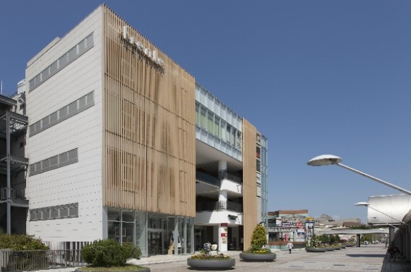 ショッピングセンター　フレンテ南大沢（ショッピングセンター）まで937m