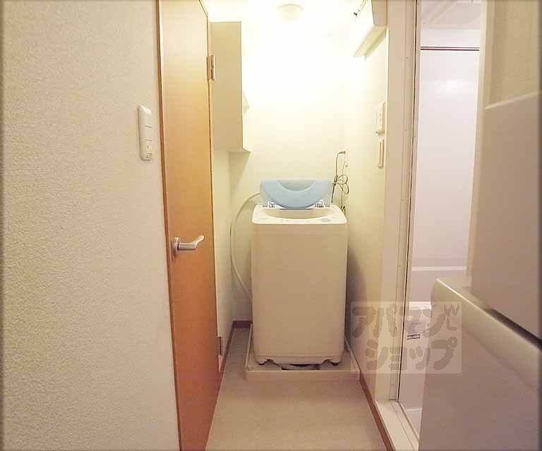 その他部屋・スペース　洗濯機です。
