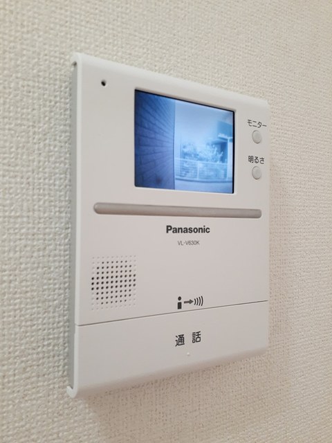 セキュリティ　モニター付きインターホン♪