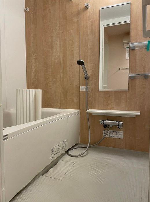 バス・シャワールーム