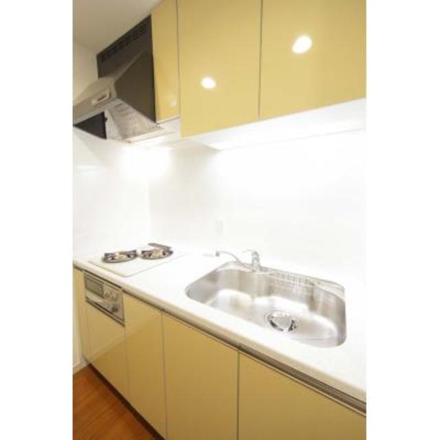 キッチン　※写真は同タイプ住戸です。