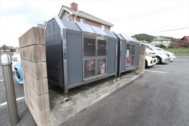 その他共有部分　敷地内ゴミ箱