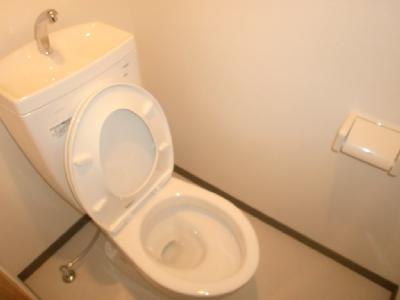 トイレ　トイレ。