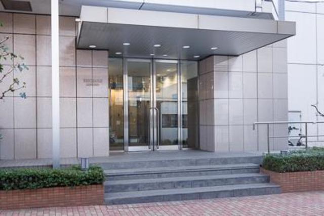 エントランス　建物の内部です