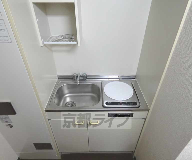 キッチン　キッチンです。