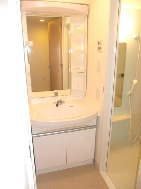 洗面設備　独立洗面台