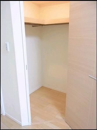 収納　ウォークインクローゼット