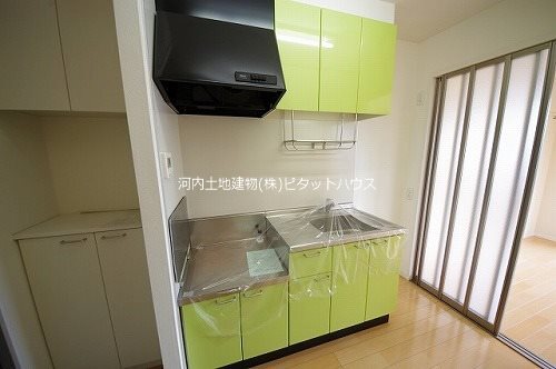 キッチン　ガスコンロ設置可