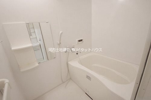 バス・シャワールーム　追い焚き付き