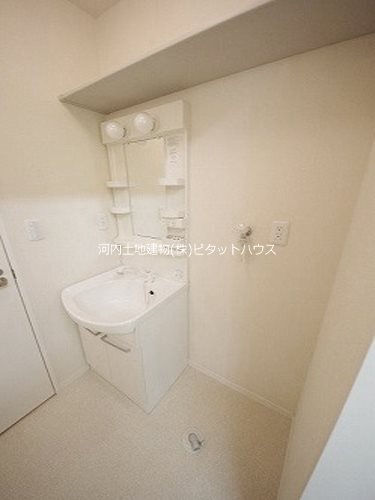 洗面設備　洗髪洗面化粧台