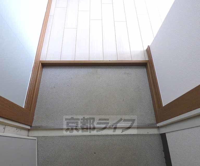 玄関　玄関です。