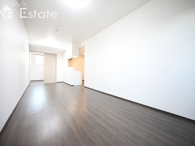 居室・リビング　内装