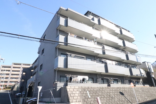 建物外観　永山駅より徒歩７分のお部屋☆