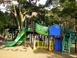 公園　元渕江公園（公園）まで180m