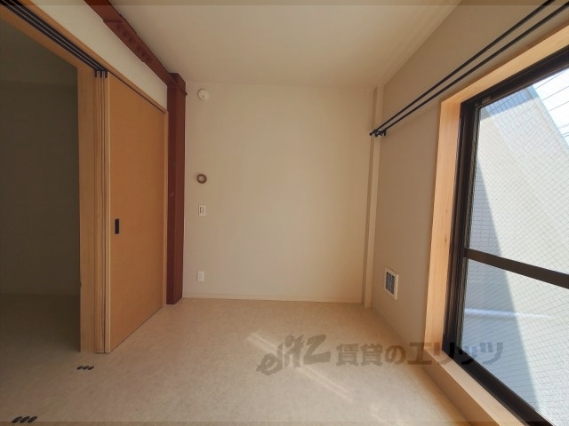 居室・リビング　洋室