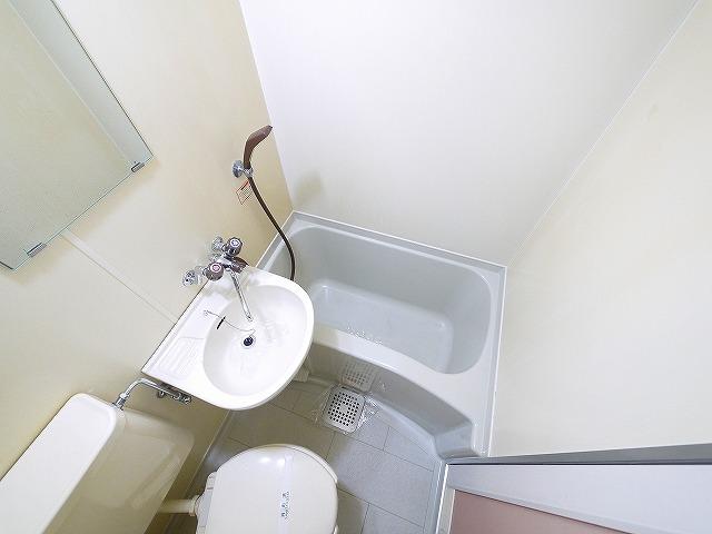 バス・シャワールーム　日々の暮らしに欠かせないお風呂です