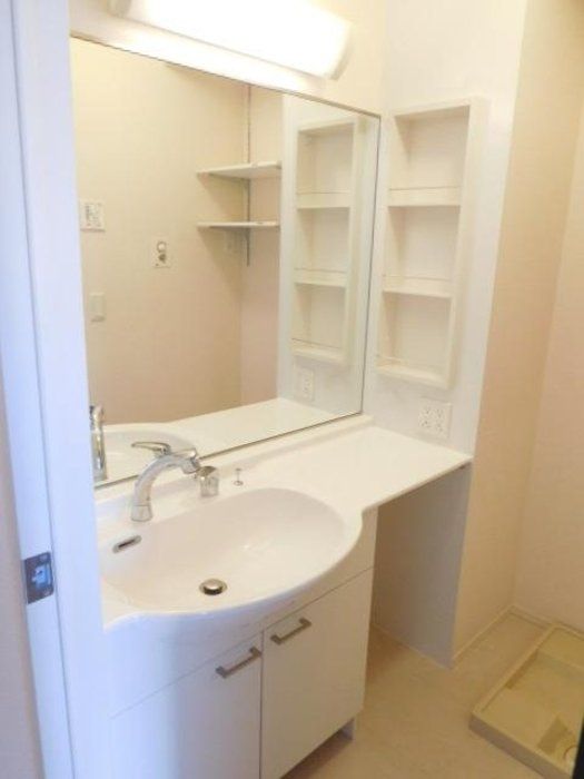 洗面設備　★３口ガスコンロ★