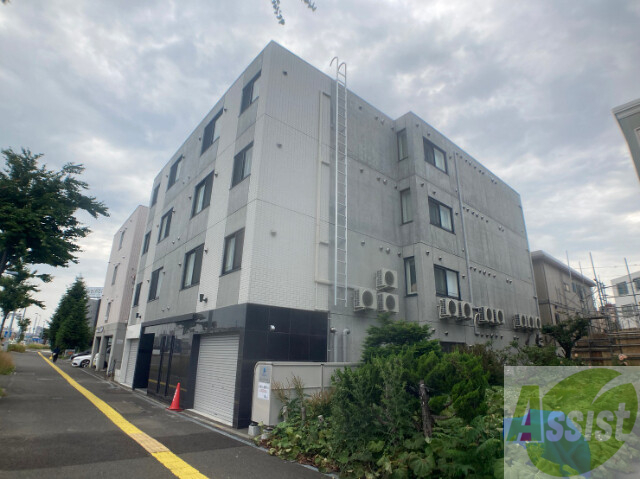 建物外観　札幌市北区麻生町１「インフィニト麻生ステーション」