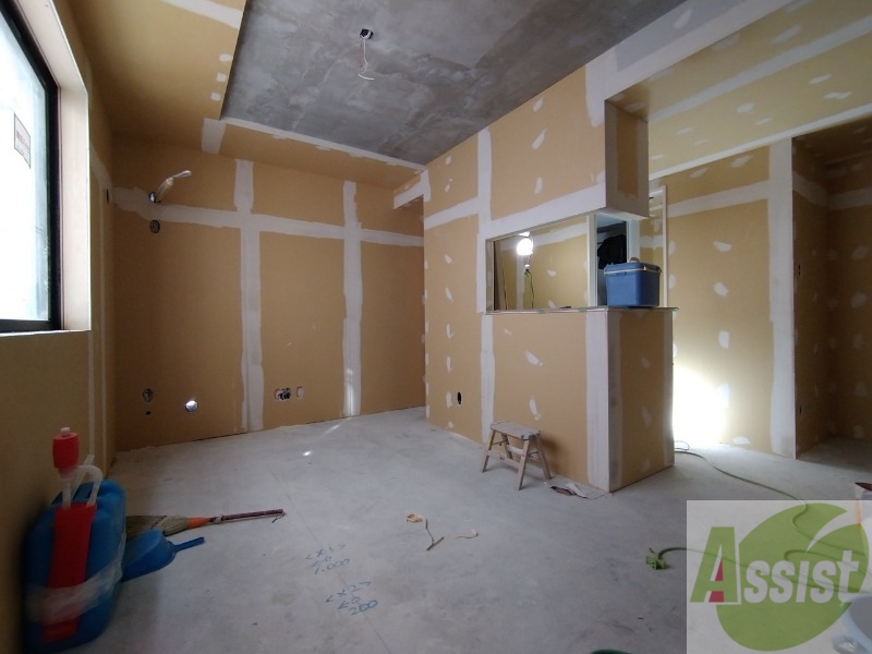 居室・リビング　広くてキレイなお部屋が広がっていて、充実した生活が送れそう。