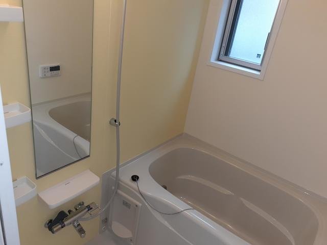 バス・シャワールーム　お風呂で日々の疲れを落としましょう