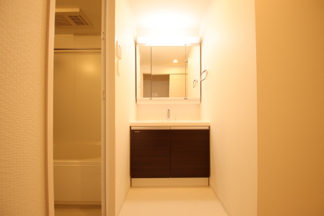 洗面設備　※別室の参考写真の為、現況優先です。