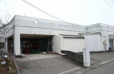 幼稚園・保育園　燕保育園（幼稚園・保育園）まで240m