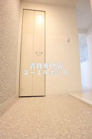 玄関　住まいの顔ともなる玄関