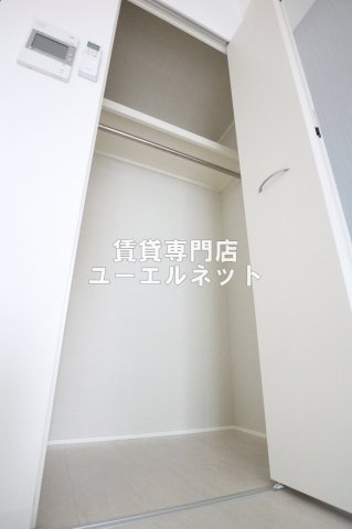 収納　クローゼット付きでお部屋もスッキリ♪