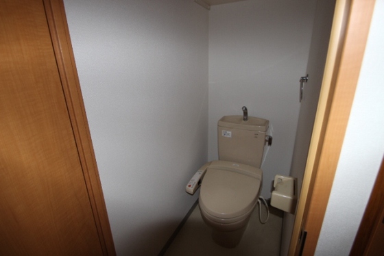 トイレ　※別部屋の写真