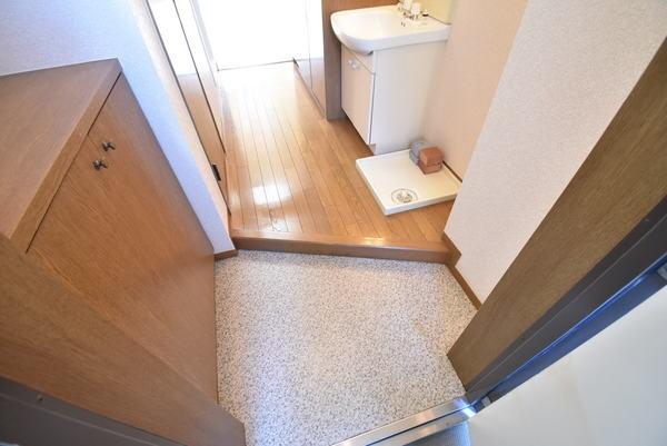 玄関　※同物件別室※