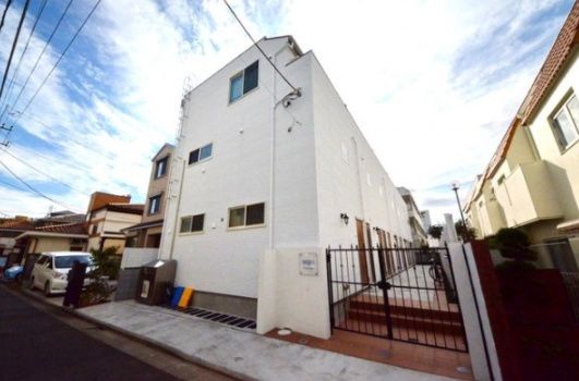 エントランス　☆共用部分☆