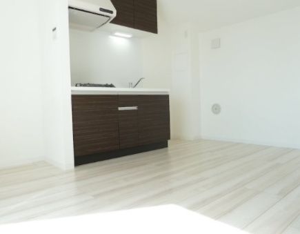 居室・リビング　☆明るい居間☆