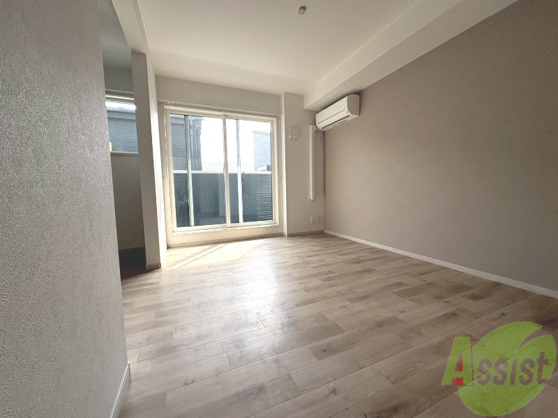 居室・リビング　７．６帖のリビングです。お部屋を広く使えます。