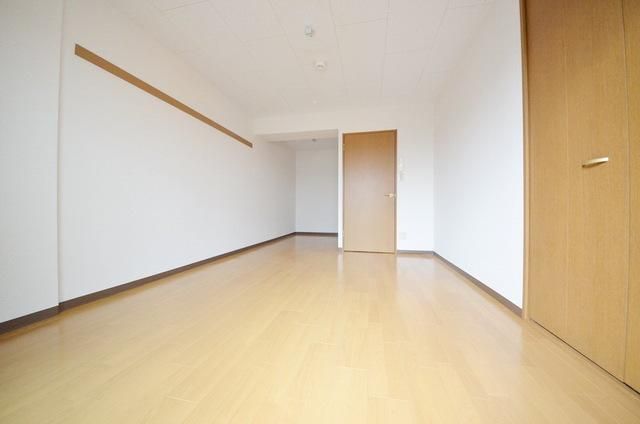 居室・リビング　☆広いお部屋☆