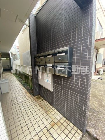 エントランス　毎日通るエントランスはこのようになっています