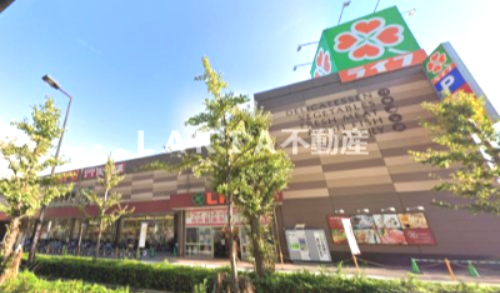 スーパー　ライフ 弁天町店（スーパー）まで698m